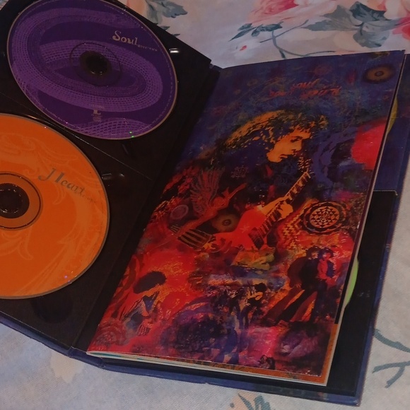 Santana CD set 3 cds Album Hard cover - Picture 7 of 7